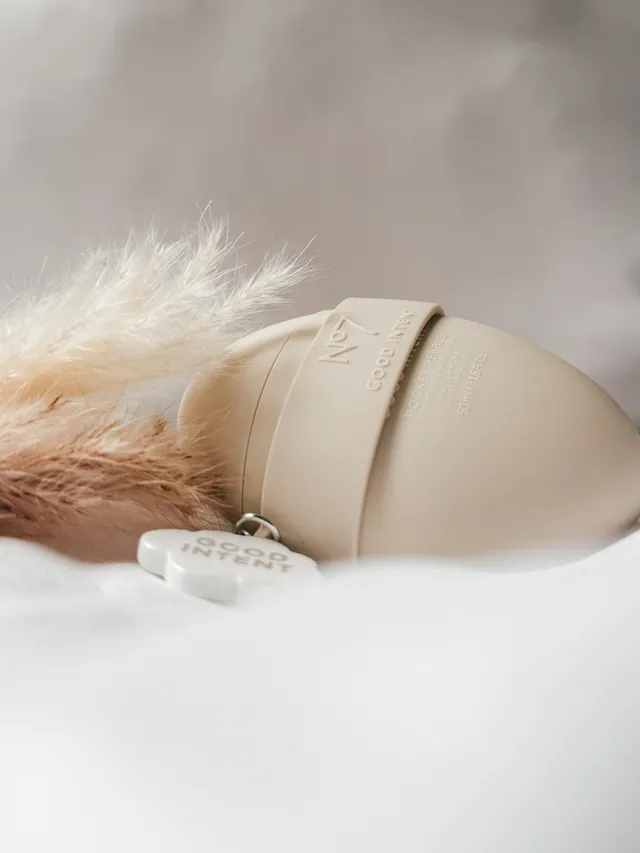 No7 – Bodycare Aesthetic still, content by Julie Clerc